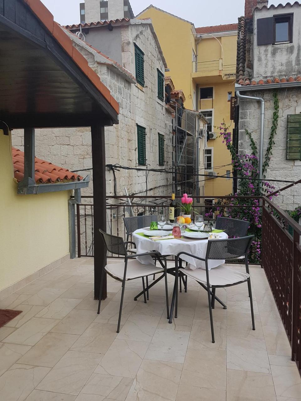 Apartments Fancy Old Town Split Luaran gambar